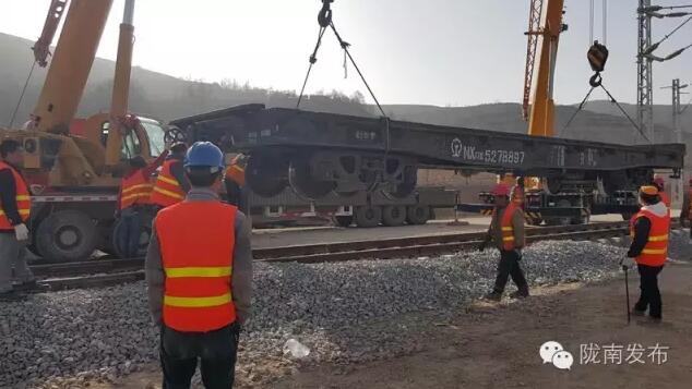蘭渝鐵路最新進(jìn)展！除胡麻嶺隧道外已全線鋪通