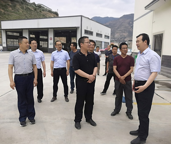 隴南市委常委、組織部部長楊郃調(diào)研指導(dǎo)市龍江城鄉(xiāng)發(fā)展集團(tuán)公司黨建工作