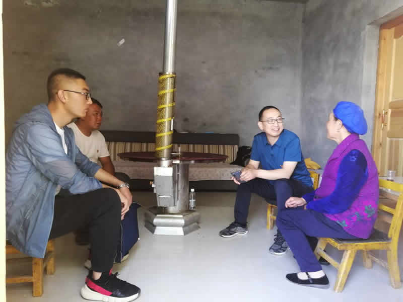 “感黨恩、憶黨史”，--市龍江城鄉(xiāng)發(fā)展集團(tuán)公司開展慶祝建黨99周年主題黨日活動(dòng)